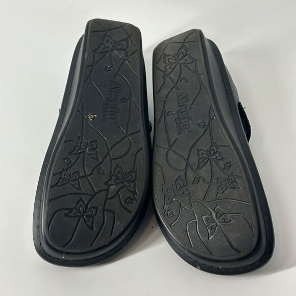 Alegria Black Mary Jane Shoes With Textured Pattern & Adjustable Strap - Picture 7 of 13